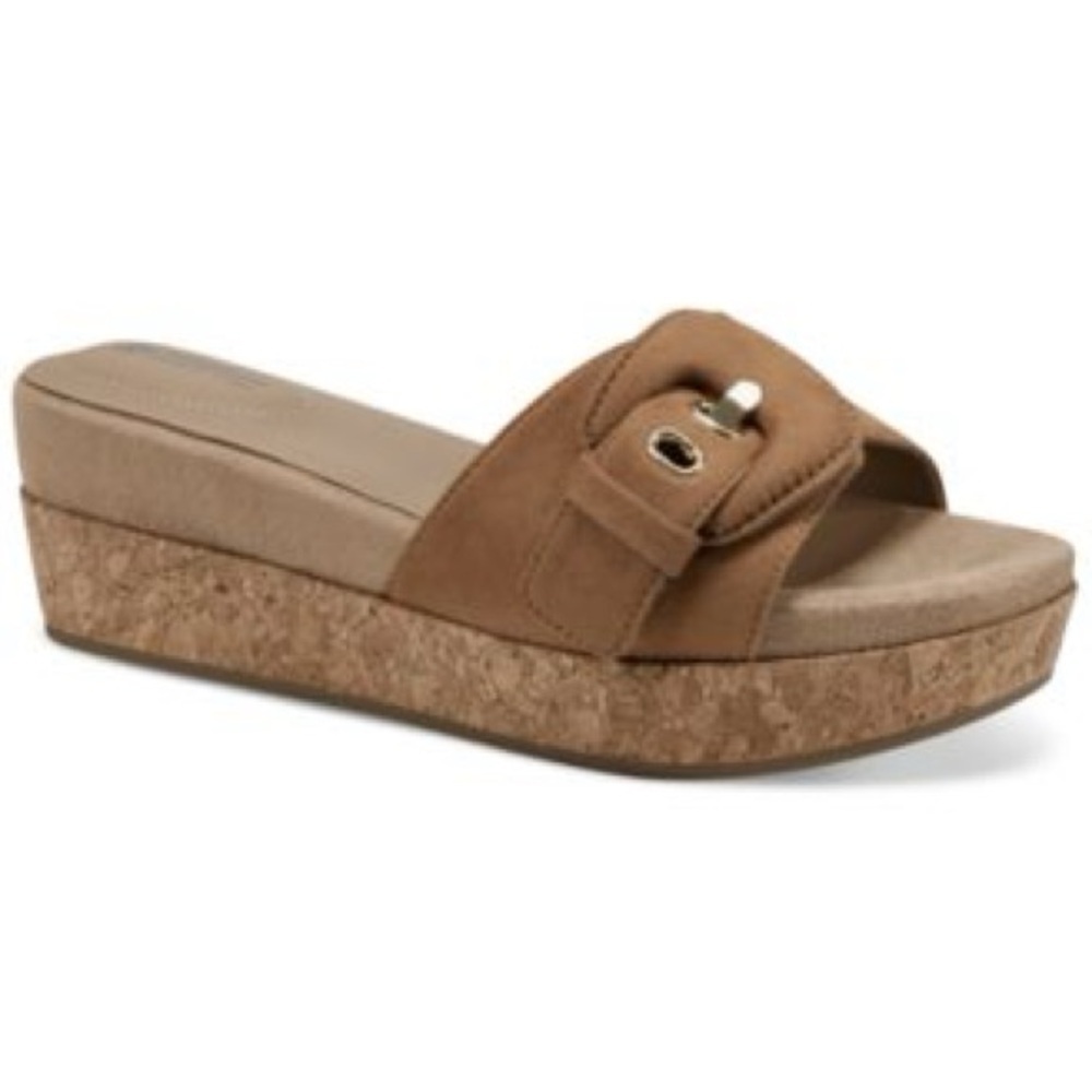 Women’s Giani Bernini Ashllyn Tan Wedge Sandals Size 10 US!
